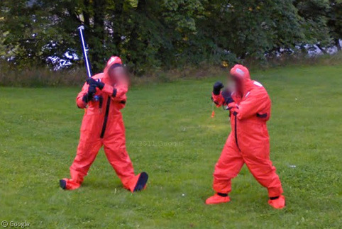 Crazy Polar-suited Norwegians in Street View Fight